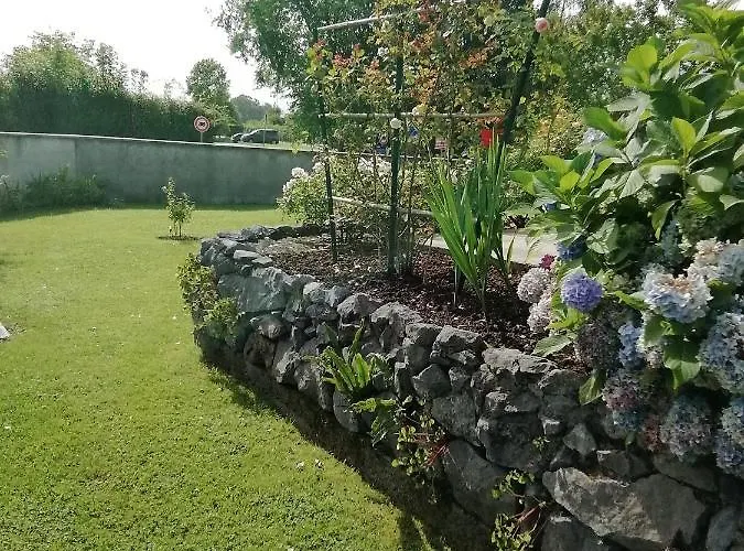 Maison En Bearn Semesterbostad *